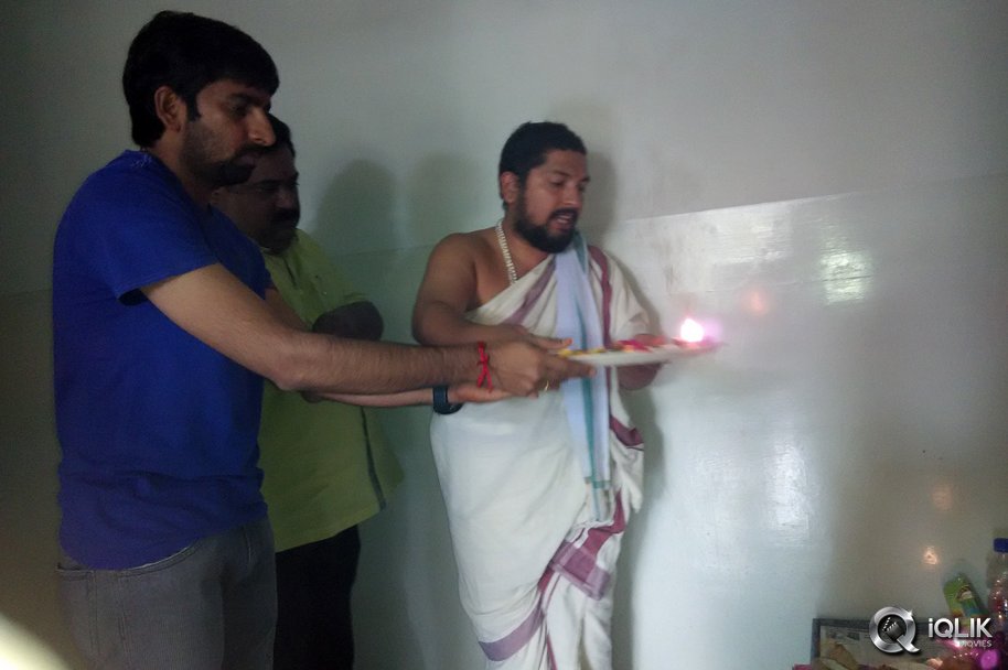 Pandaga-Chesko-Movie-Dubbing-Pooja-Photos